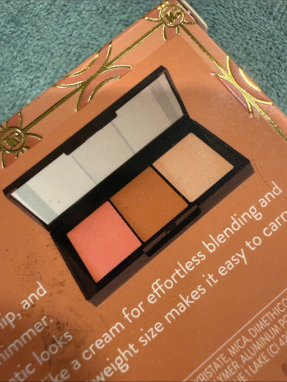 Laura Geller | Made To Multitask | 3-Shade Eye, Lip, Cheek Palette